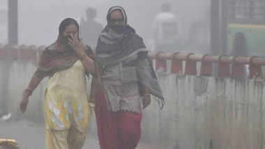 Delhi Air Pollution: Air Quality in National Capital Worsens, Several Areas Enter ‘Severe’ Zone; Situation Likely to Improve on October 26