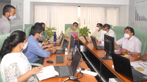 War Room in Delhi to Be Equipped With High-End Technology to Monitor Real-Time Pollution Data, NASA-ISRO Images of Stubble Burning: Gopal Rai