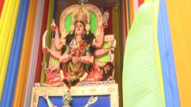 Durga Puja 2020: Idol of Goddess Durga Slaying COVID-19 Set Up in Hyderabad for Pujo