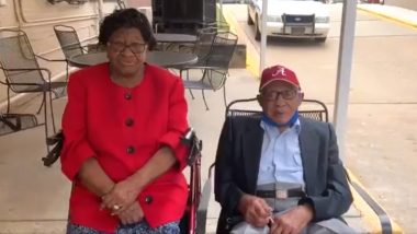 US Presidential Election 2020: Age or Pandemic Is No Obstacle, Videos of Senior Citizens From Early Voting Season Will Inspire You to Go Vote on the Election Day