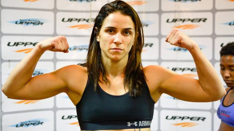 Referee Prevents Norma Dumont’s Wardrobe Malfunction During UFC Vegas 15 As Brazilian MMA Fighter Defeats Ashlee Evans-Smith by Unanimous Decision (Watch Video)