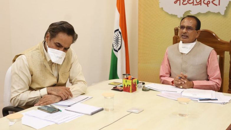 'Cow Cabinet' in Madhya Pradesh Holds its First Meeting on Gopashtami 2020; CM Shivraj Singh Chauhan Attends Meeting Via Video Conferencing