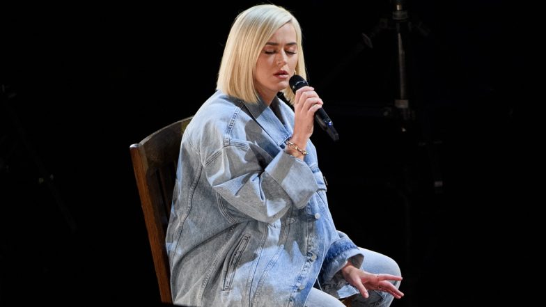 Katy Perry Dedicates 2020 American Music Awards Performance to Her Father