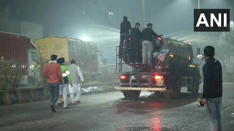 Delhi Pollution: Over 70 Lakh Litres Water Sprinkled at 13 Hotspots in 36 Days to Hold Down Dust, Say Officials