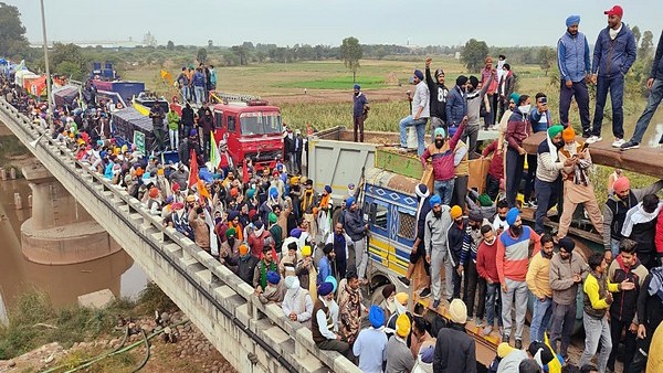 Farmers' Protest: 3 More Protesting Farmers Die at Delhi Borders