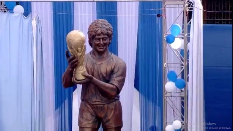 Diego Maradona Dies at 60: Kolkata Remembers ‘God of Football’ by Sharing Pics of His 2008 and 2017 Visit