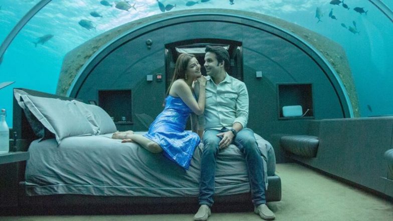 Kajal Aggarwal and Gautam Kitchlu's Latest Honeymoon Pictures Are a Dream Dipped into the Sea and We Cannot Get Enough of It!