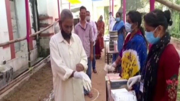 Odisha Bypolls 2020: 40.52% Voting in Balasore and Tirtol Assembly Seats Till 1 PM