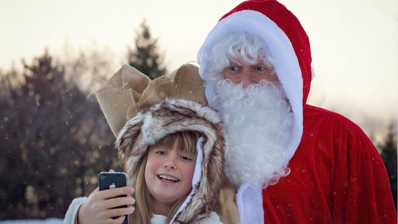Dreams on Santa Claus? Know the Meaning & Interpretation of Seeing Santa In Your Sleep Around Christmas Time