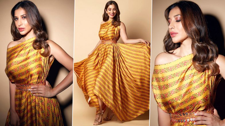 When Sophie Choudry Radiated Her Own Sunshine in a Punit Balana Ensemble!