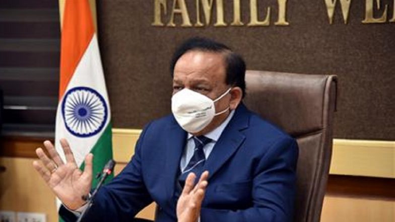 COVID-19 Surge in Delhi: Dr Harsh Vardhan Visits AIIMS Trauma Centre to Assess Healthcare Infrastructure (Watch Live Video)