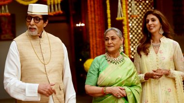 Amitabh Bachchan and Jaya Bachchan Shoot for Ad With Daughter Shweta (See Pic)