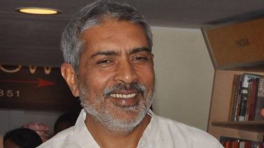 Prakash Jha’s SpiceJet Flight Gets Delayed Due to Pilot Being Stuck in Traffic, the Airline Apologises for the Delay