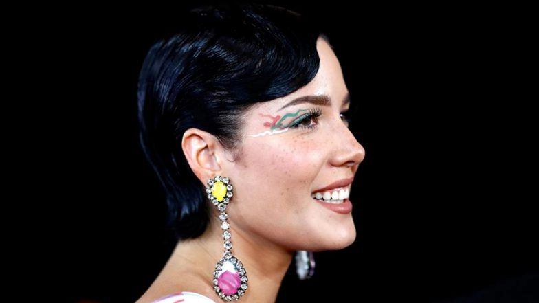 Singer Halsey Issues Apology for Sharing Pic Depicting Her Eating Disorder