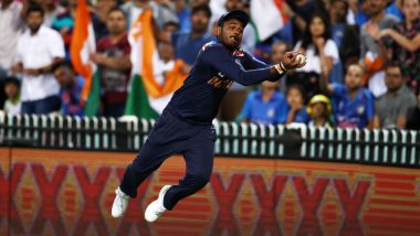 Sanju Samson Defies Gravity With Sensational Fielding Effort During IND vs AUS 3rd T20I 2020 (Watch Video)