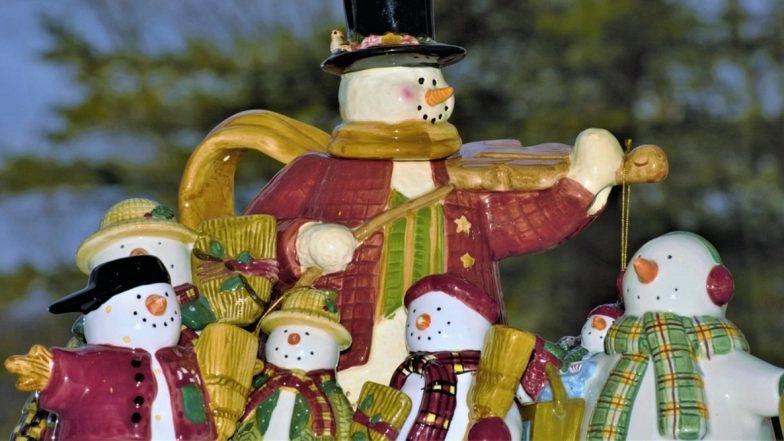 Christmas 2020 Carols: From 'Santa Claus is Coming to Town' to 'Silent Night', Classic Songs &amp; Hymns to Celebrate the Occasion (Watch Videos)