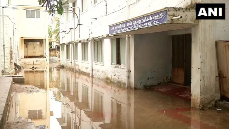 Cyclone Burevi Causes Rain in Thoothukudi District, Waterlogging at Govt Hospital Entrance