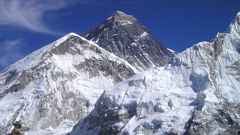Mount Everest of Himalayas Grows by 86 Centimetre, Check Out Pics of  World's Highest Mountain Peak, 📸 Latest Photos, Images & Galleries