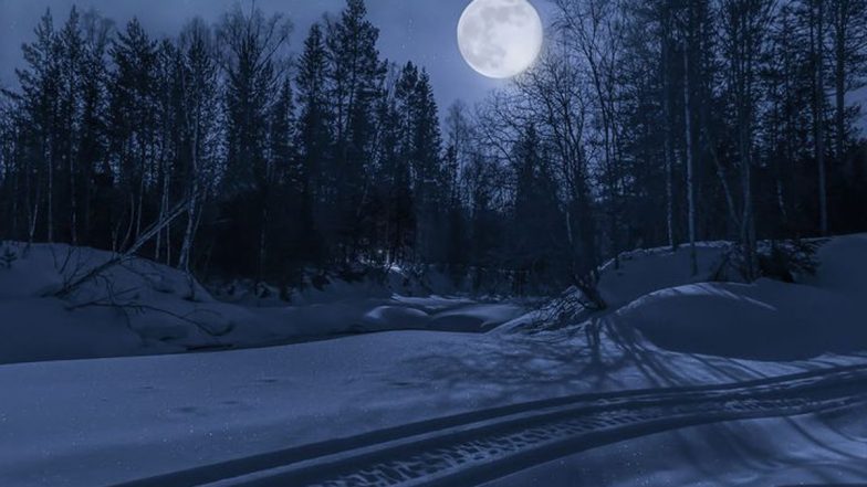 Saw Moon in Your Dreams? Know The Meaning And Interpretation of Seeing the Celestial Body While Sleeping