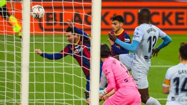Lionel Messi Equals Pele Record of 643 Club Goals With a Stunning Header During Barcelona vs Valencia, La Liga 2020-21 (Watch Goal Highlights)
