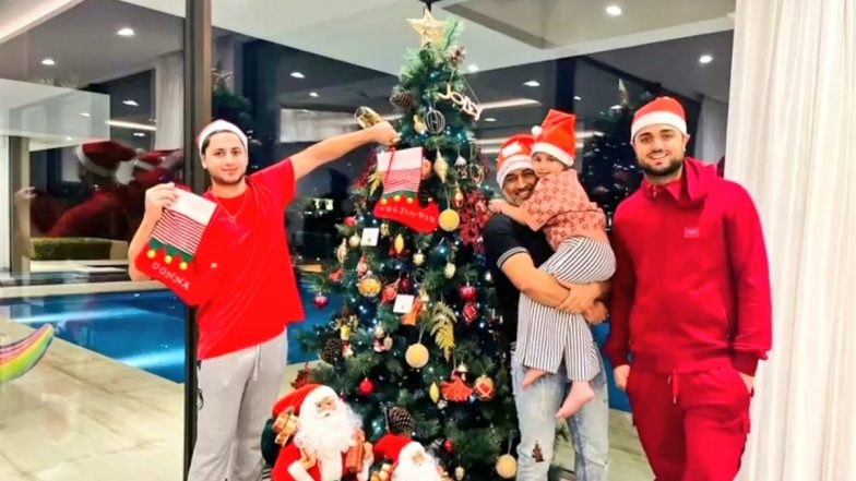 MS Dhoni Spotted Celebrating Christmas 2020 With Daughter Ziva, Picture Goes Viral
