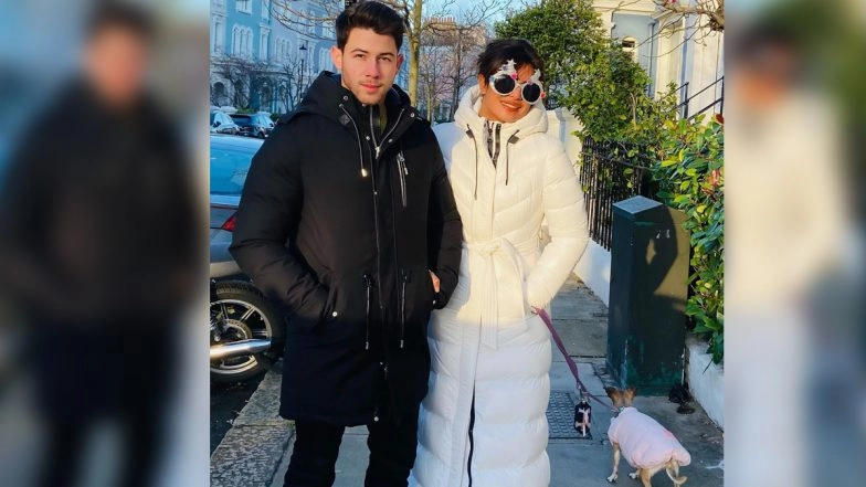Priyanka Chopra Spreads Christmas Cheer With Nick Jonas In The UK 