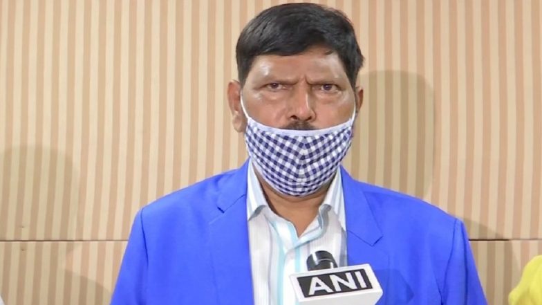 'No Corona, Corona No': Union Minister Ramdas Athawale Comes up With New Slogan Amid New Coronavirus Strain Fears