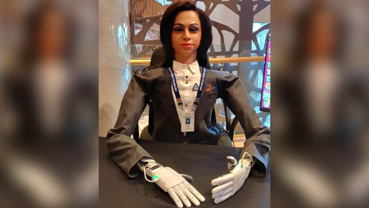 Meet Vyommitra (Photo Credits: Twitter)