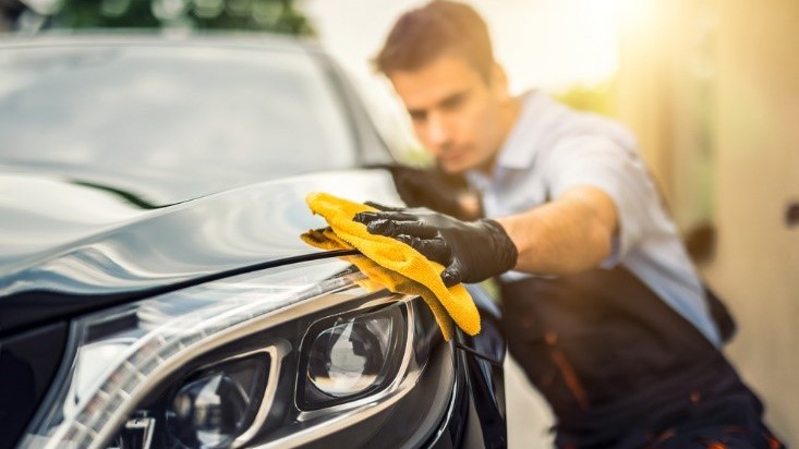 Top 5 Benefits of Using a Mobile Auto Detailing Service During a Canadian Winter