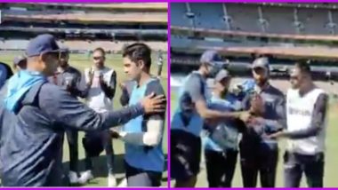 Shubman Gill, Mohammed Siraj Receive Test Caps at the Start of India vs Australia 2nd Test 2020 in Melbourne (Watch Video)