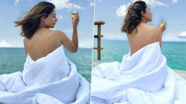 Hina Khan Is a Total Mood in These Sexy Pictures From Her Maldives Vacation (View Pics)