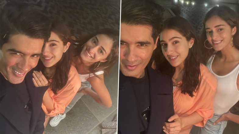 Sara Ali Khan, Ananya Panday, Manish Malhotra Pose For Selfies As The Trio Party Together At Karan Johar’s Residence! (View Pics)