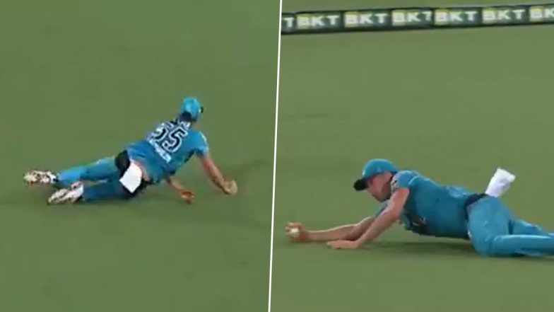Ben Laughlin Takes Incredible One-Handed Diving Catch to Dismiss Michael Nesar During Brisbane Heat vs Adelaide Strikers Eliminator Clash in BBL 2020–21 (Watch Video)