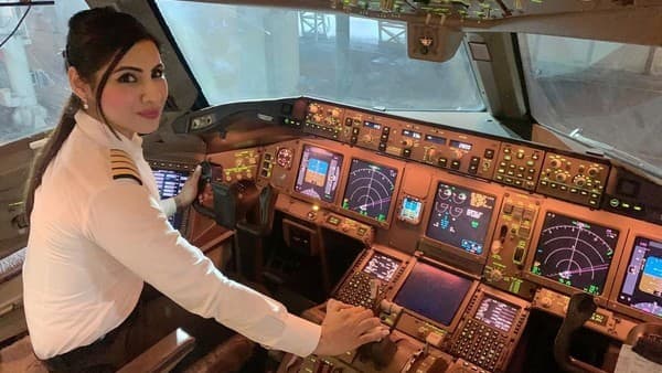 Air India Women Pilots Zoya Agarwal, Thanmai Papagari, Akanksha Sonawane and Shivani Manhas Set to Script History by Flying Over North Pole on World's Longest Air Route from San Fransico to Bengaluru