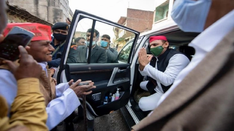 Akhilesh Yadav Asks BJP to Clarify Whether COVID-19 Vaccine Will Be Free for Poor