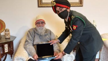 Veterans Day 2021: Colonel Prithipal Singh, Who Served in All 3 Indian Defence Services, Presented with Silver Salver