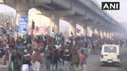 Farmers Cross Tikri Border, Break Barricades Set Up By Delhi Police As Tractor Rally Enters Delhi on Republic Day 2021 (Watch Video)