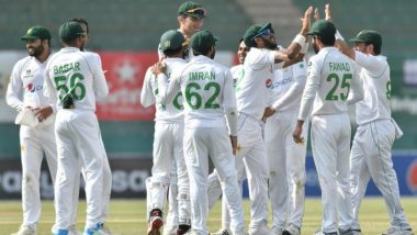 Pakistan vs South Africa, 1st Test 2021 Match Report: Bowlers Bring Proteas Back in the Game After Batsmen Falter