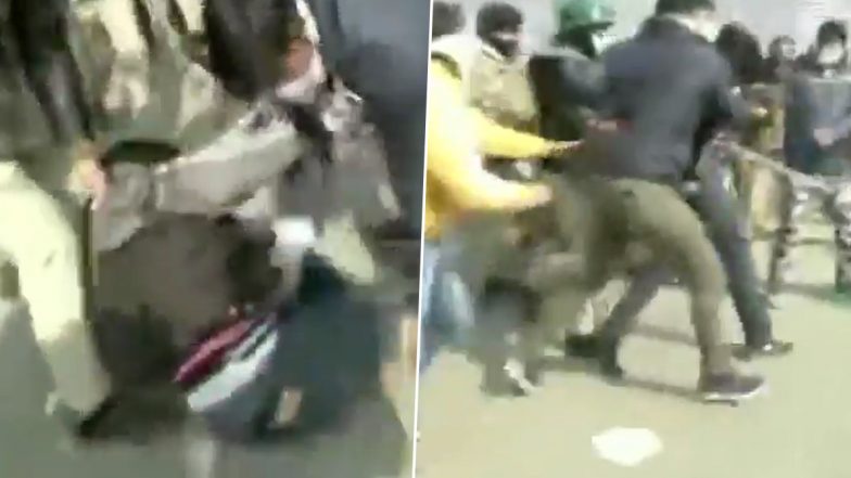 Farmers’ Protest: Tense Situation at Delhi’s Singhu Border Farm Protest Site, Police Fire Tear Gas Shells