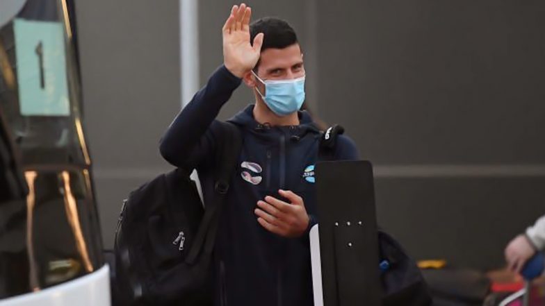 Novak Djokovic Blows Kisses to Protestors Gathered Outside His Hotel After Australia Visa Controversy (Watch Video)