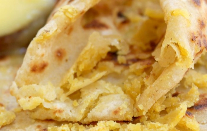 Gudi Padwa 2021: Quick and Easy Ways to Eat Healthy on Maharashtrian New Year to Reach Your Weight Loss Goals