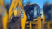 Sunny Leone Brings 'JCB Ki Khudai' Back in Trend While Looking Super HOT in All-Black! Reminds Us of All the Funny Memes and Jokes That Left Us ROFLing