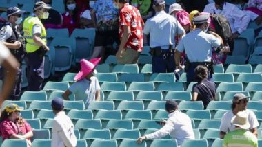Krishna Kumar, Indian Fan Disallowed to Carry Anti-Racism Banner Inside Sydney Cricket Ground in 3rd Test Between India and Australia