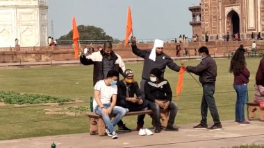 Saffron Flag at Taj Mahal: Four People Arrested for Waving Saffron Flag at Historic Place Complex (Watch Video)