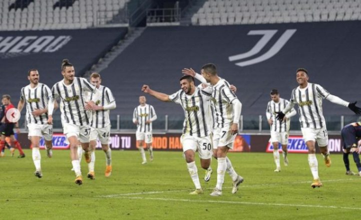 Cristiano Ronaldo Reacts After Juventus Beat Genoa 3-2 in Super Coppa Italia (See Post)