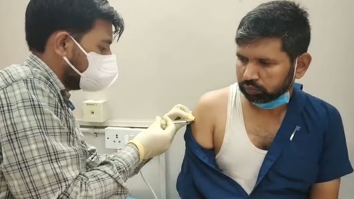 Kumar Kundan Claims He Had Received 2 Doses of COVID-19 Vaccine, Says ‘I Am Healthy Even After 3 Months of Taking Shots’