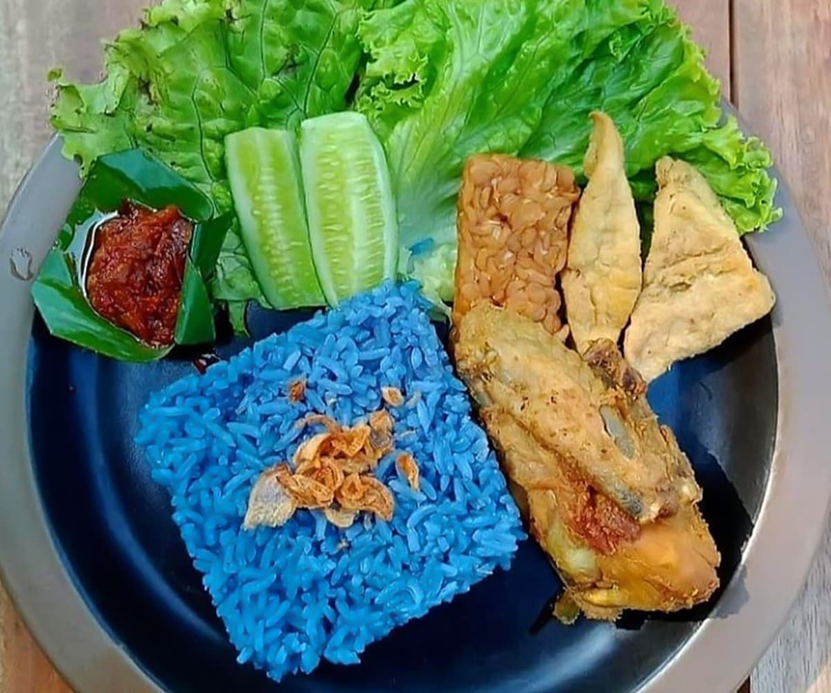 This is why Blue Rice is also called Blue Butterfly Pea Flower Rice. This is why Blue Rice is also called Blue Butterfly Pea Flower Rice.