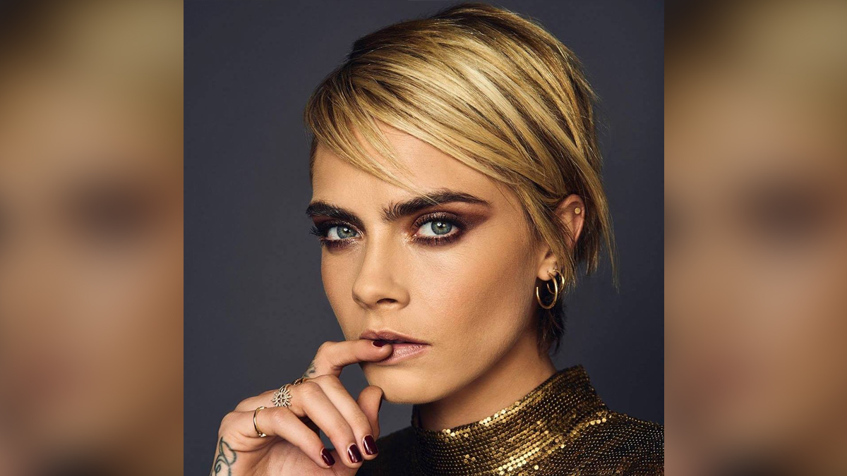 Hollywood News Cara Delevingne Reveals That She Has Been Gifting