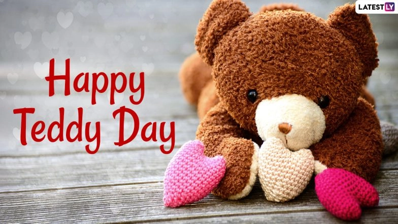 Happy Teddy Day 2021 Wishes and Cuddle Quotes: Cute Teddy Bear HD Images, WhatsApp Stickers, Signal Messages, Telegram Greetings and Facebook GIFs for Your Lover to Celebrate Valentine Week