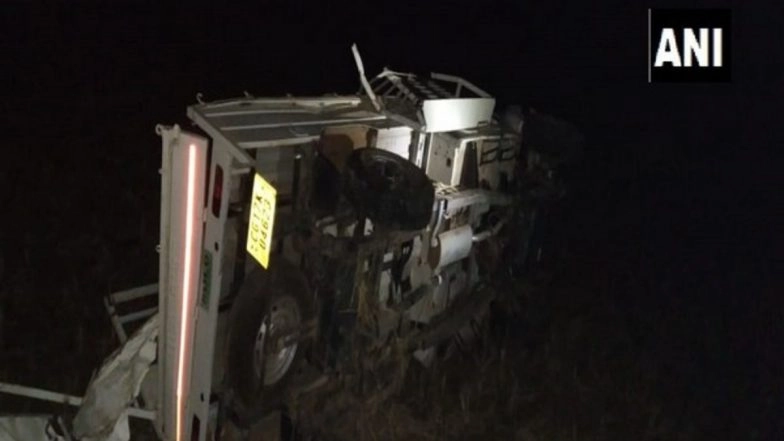 Odisha Road Accident: 9 Killed, 13 Injured as Pick-up Van Overturns, PM Narendra Modi Expresses Grief Over Koraput Tragedy